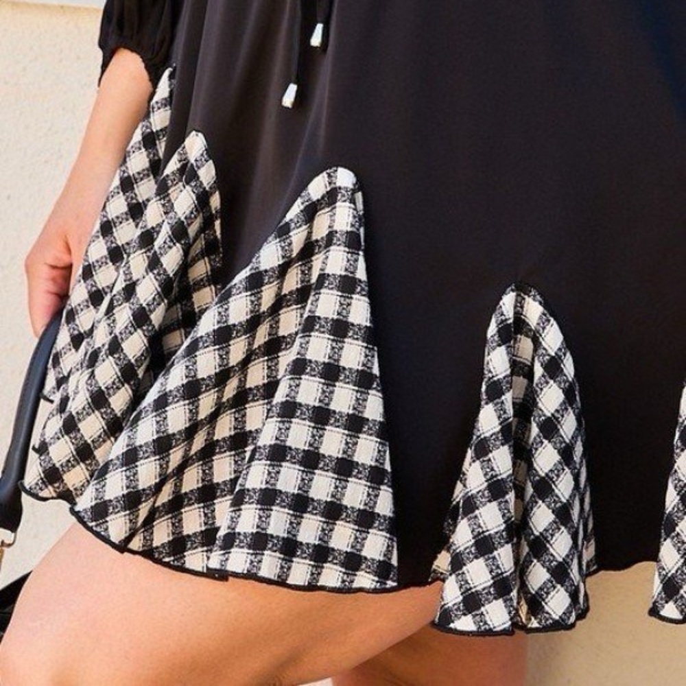 Gingham Ruffle Romper - Picture 6 of 7